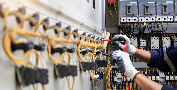 Professional Electrician technician working in Dripping Springs, TX